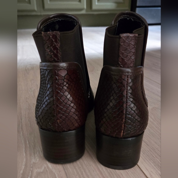 Donald Pliner dyla leather booties - Picture 3 of 6